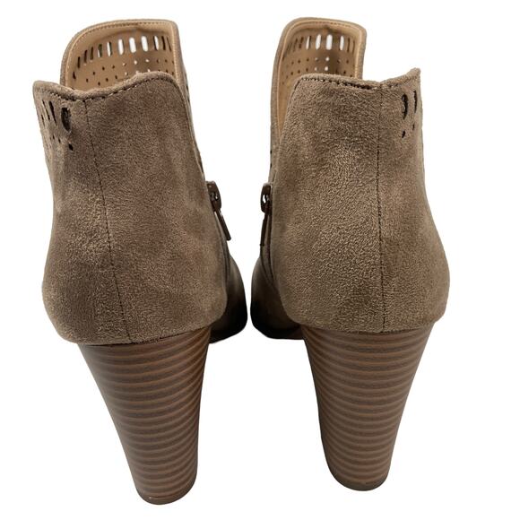 My Delicious Tan Heeled Booties size 8.5 - Picture 4 of 6